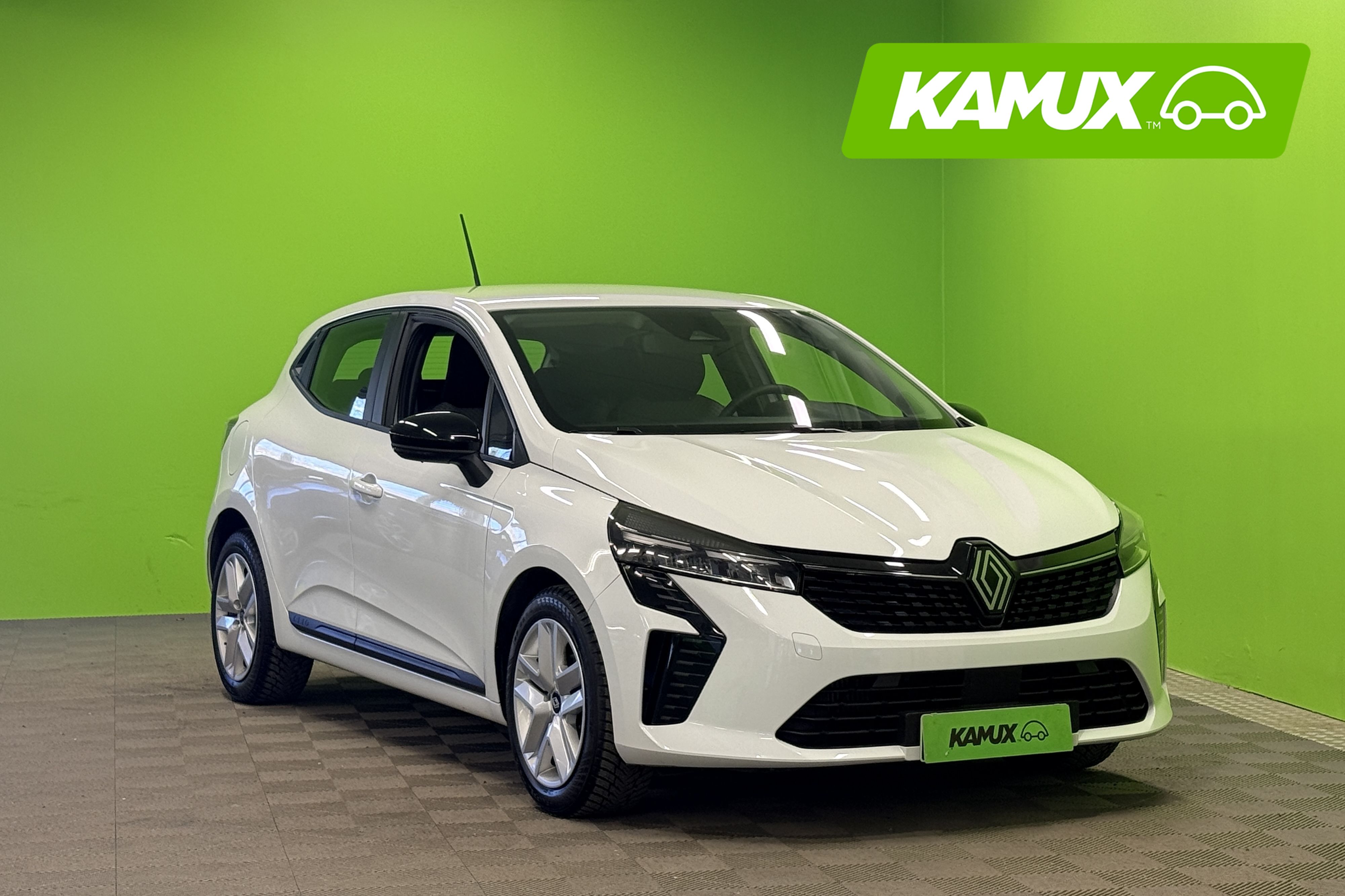 Renault Clio TCe 90 evolution - 1-om Suomi-auto!
