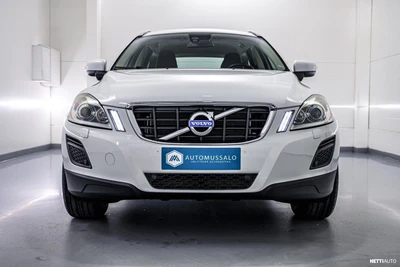Volvo XC60 2.4 D5 Summum AWD 2011, kuva 1/41