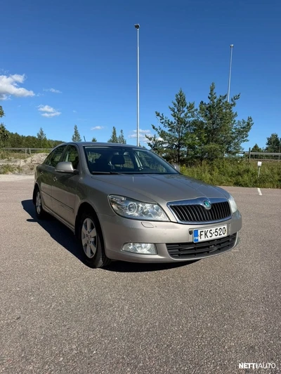 Skoda Octavia 1,4 TSI Ambiente Green tec 2012, kuva 3/13