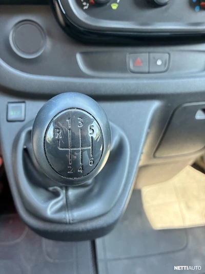 Opel Vivaro 2016, photo 6/17