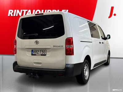 Toyota Proace L2H1 2,0 D 120 5-ovinen 2017, photo 2/25