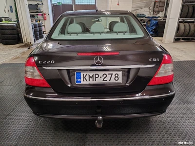 Mercedes-Benz E E 220 cdi Elegance Man 2008, kuva 4/10