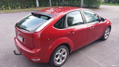 Ford Focus 1,6 100hv Trend M5 5-ovinen 2008, photo 7/24