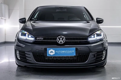 Volkswagen Golf 2010, kuva 1/42