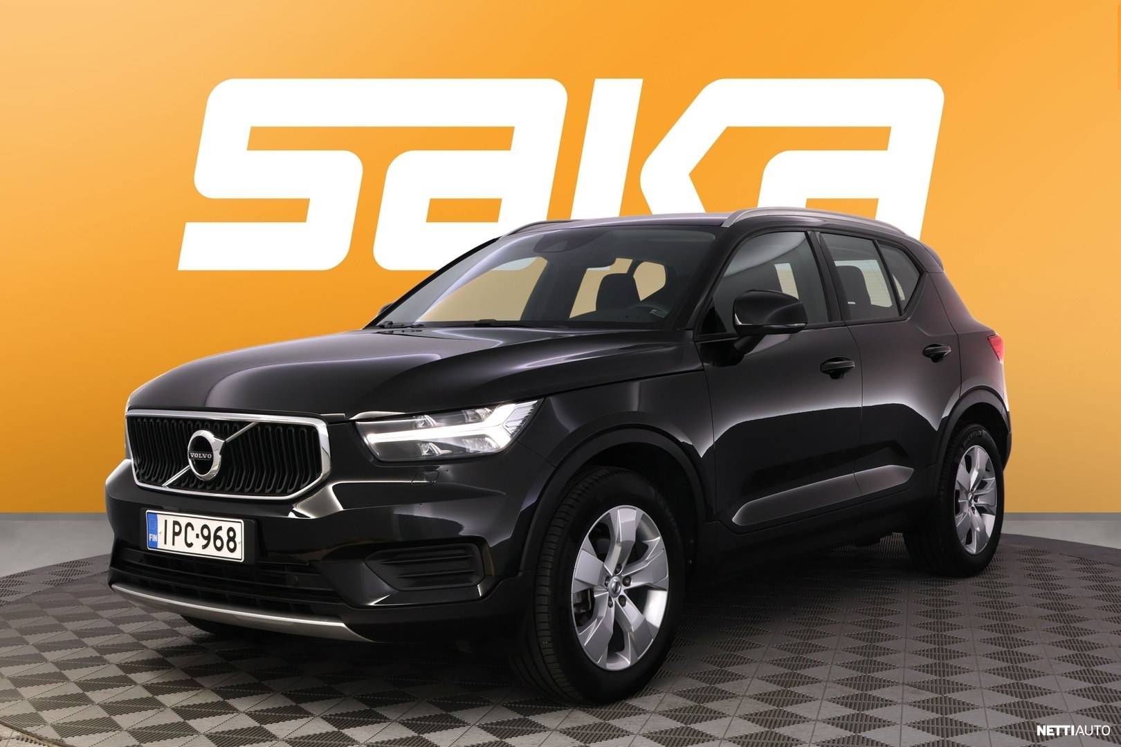 Volvo XC40 2022, photo 4/34