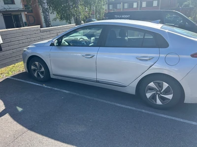 Hyundai Ioniq Hybrid DCT Comfort 2017, kuva 5/10