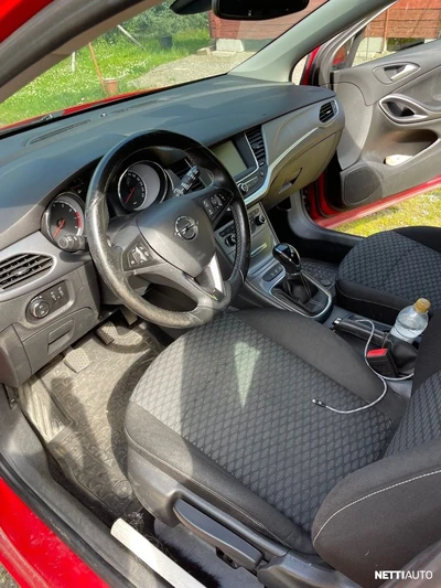 Opel Astra 2016, photo 3/4
