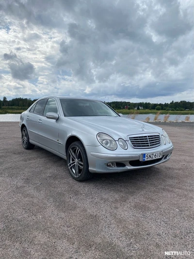 Mercedes-Benz E 220 CDI 2002, photo 3/14