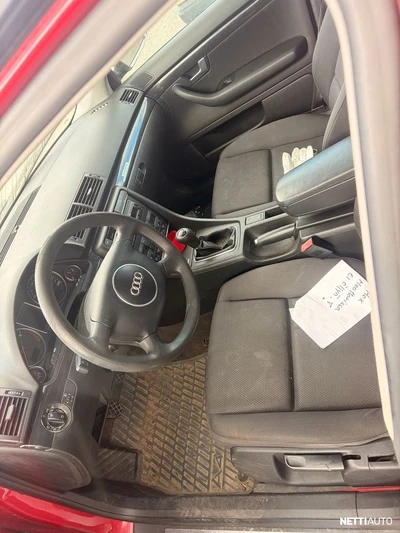 Audi A4 2002, photo 7/7