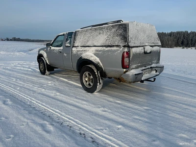 Nissan King Cab 2003, photo 6/12