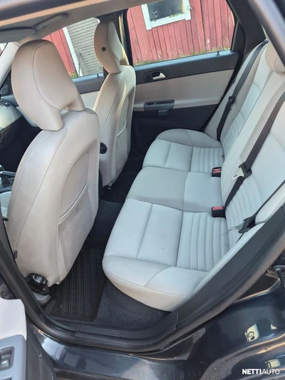 Volvo V50 2010, kuva 4/22