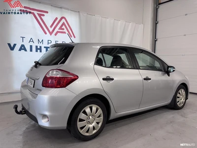 Toyota Auris 2010, kuva 5/10