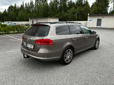 Volkswagen Passat 2011, kuva 4/5