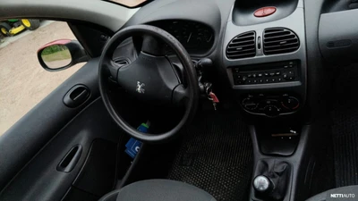 Peugeot 206 2006, kuva 3/6
