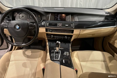 BMW 520 2013, photo 7/22