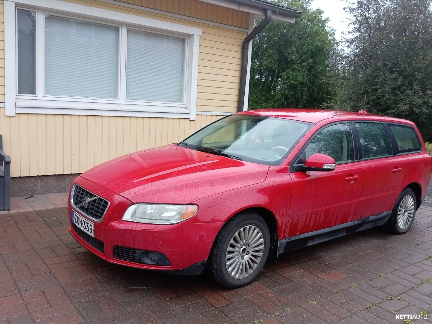Volvo V70
