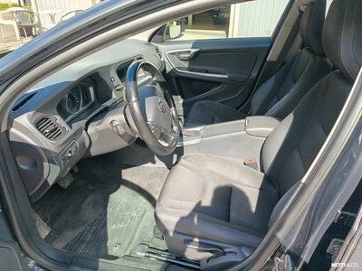 Volvo V60 D2 Business aut 2014, kuva 6/21
