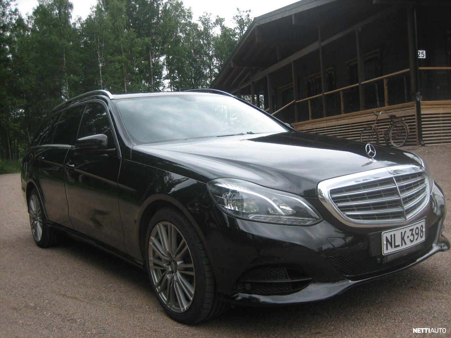 Mercedes-Benz E