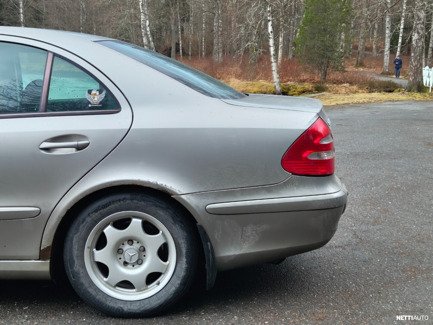 Mercedes-Benz E 220