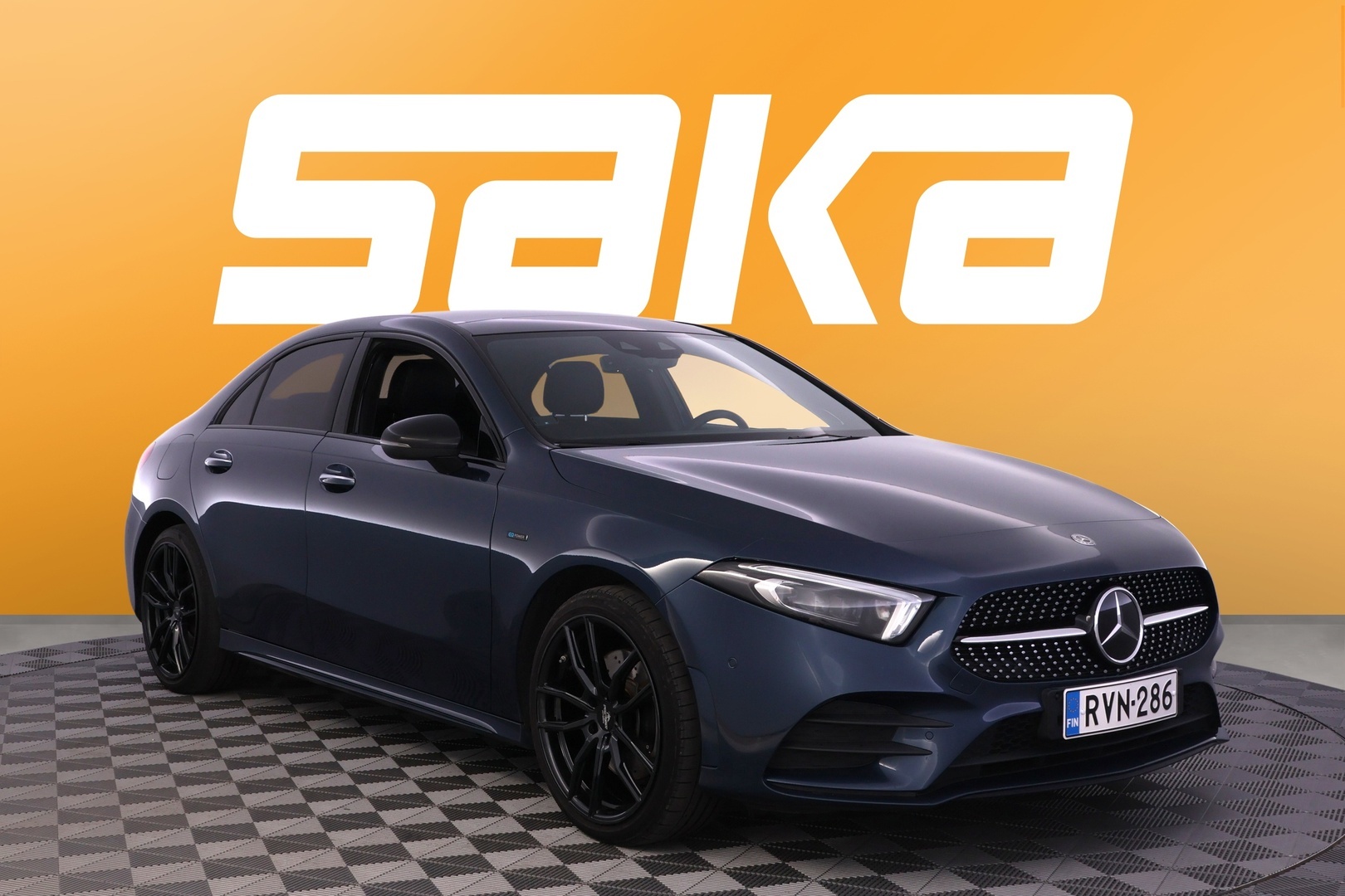 Mercedes-Benz A 250 e A Business AMG Edition EQ Power