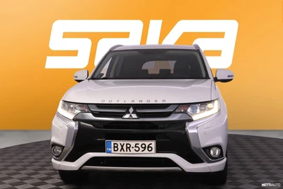Mitsubishi Outlander PHEV 2016, kuva 2/37