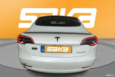 Tesla Model 3 Performance 2023, kuva 2/6