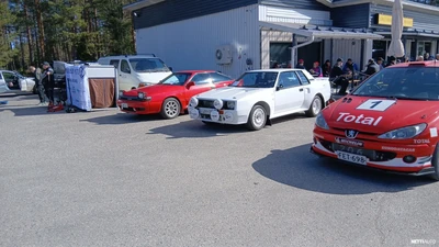 Toyota Celica 1988, kuva 1/3