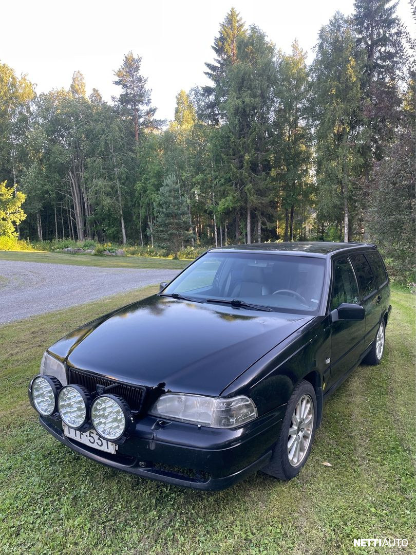 Volvo V70
