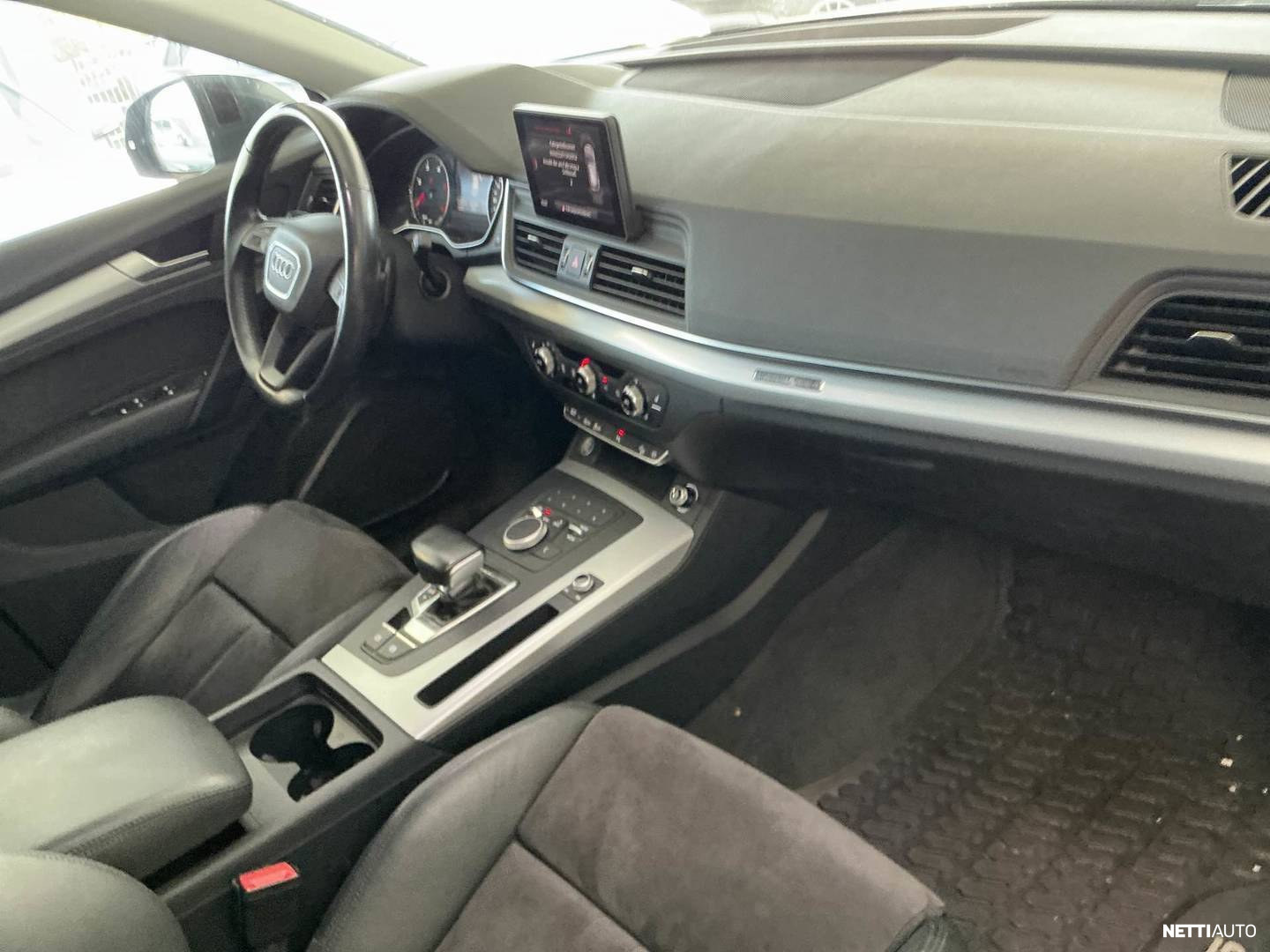Audi Q5 2017, kuva 6/7