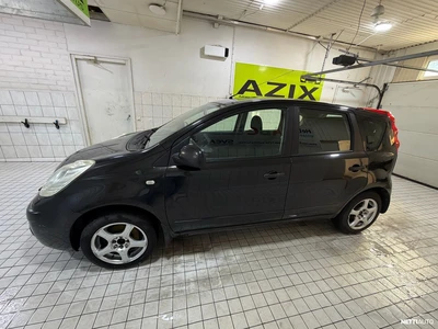 Nissan Note 1,6 81 Acenta 4AT 5-ov. 2006, photo 6/29