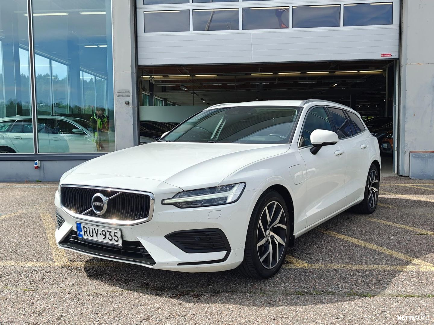 Volvo V60