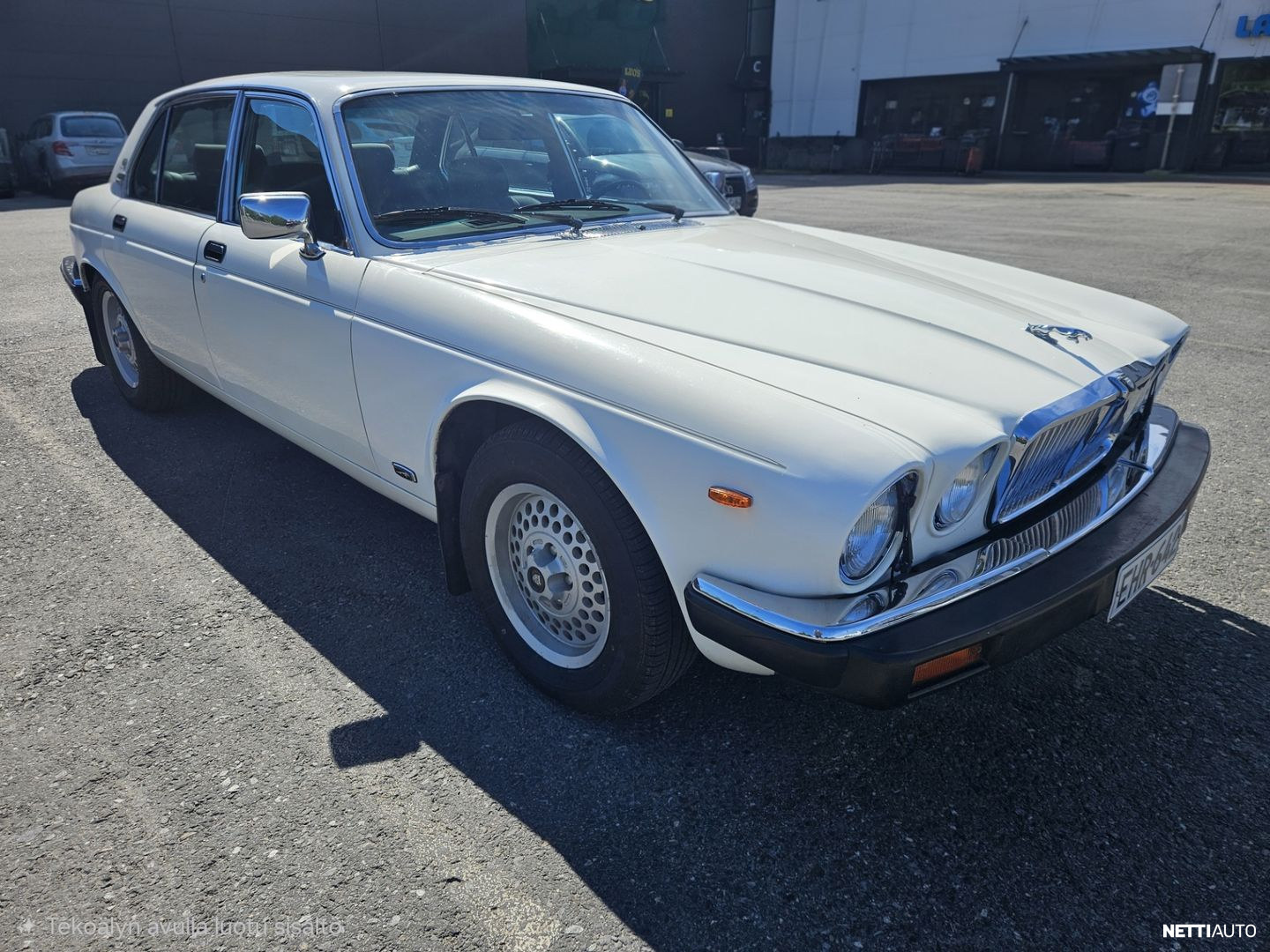 Jaguar XJ6