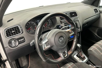 Volkswagen Polo 2011, kuva 6/34