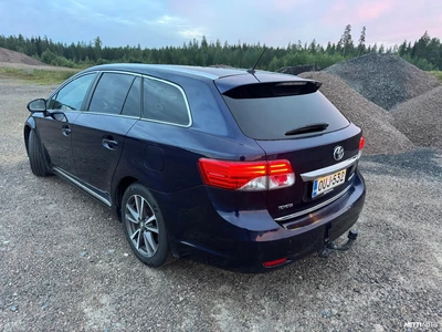 Toyota Avensis 2014, photo 4/21