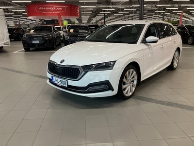 Skoda Octavia 2021, kuva 2/8
