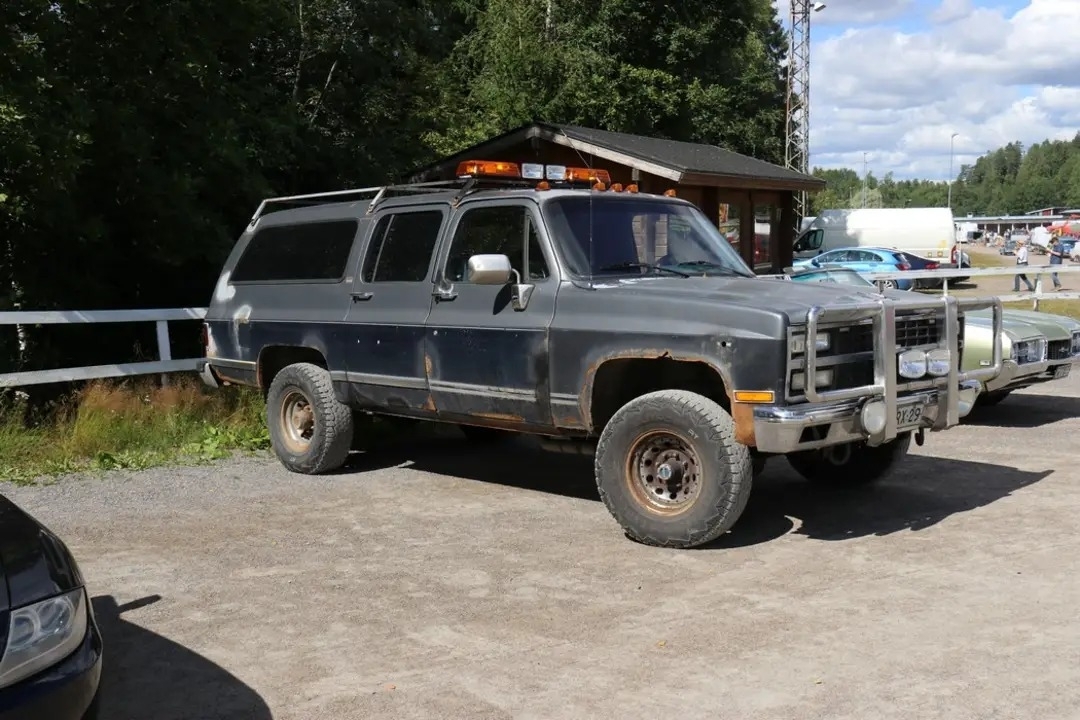 Chevrolet Suburban