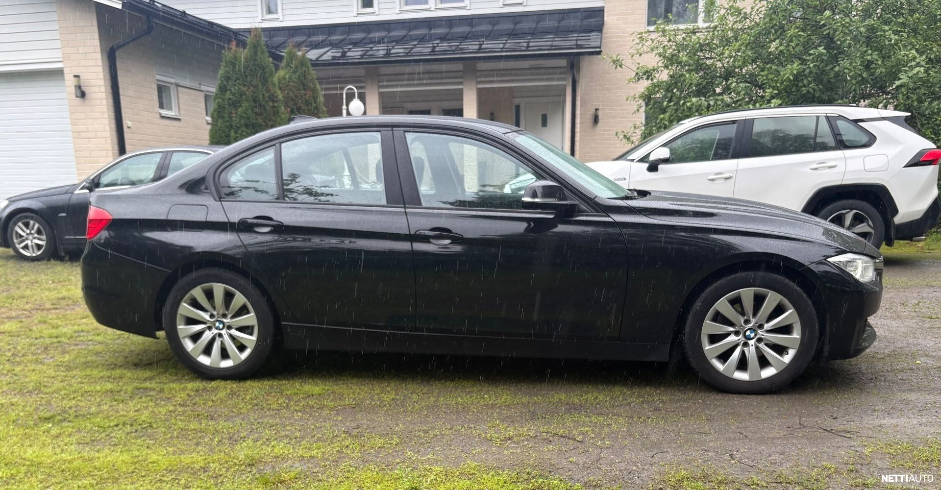 BMW 320 2013, kuva 7/9