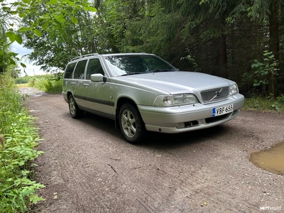 Volvo V70 2,4T 2000, kuva 2/8