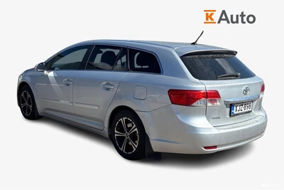 Toyota Avensis 2012, photo 2/3