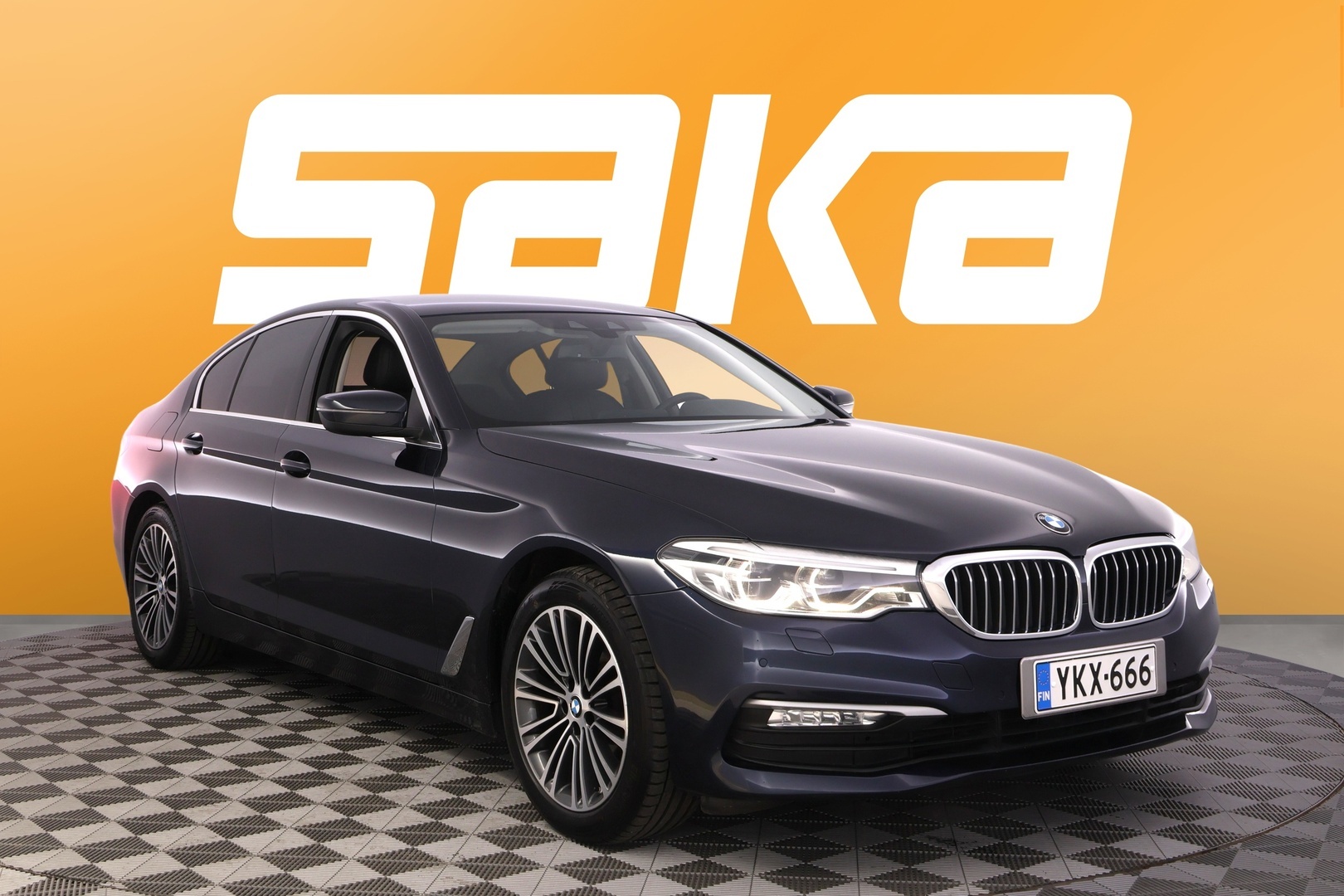 BMW 520
