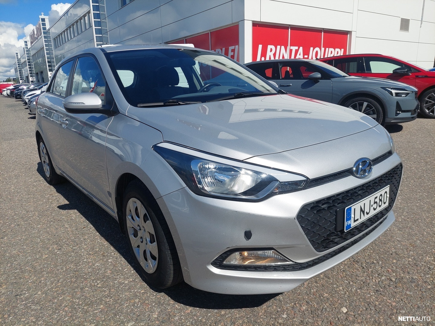 Hyundai i20