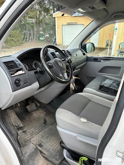 Volkswagen Transporter 2015, photo 4/18