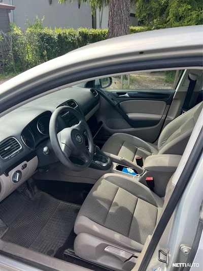 Volkswagen Golf 2009, kuva 5/9