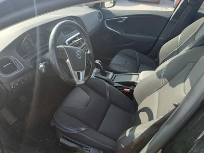 Volvo V40 D2 Business 2016, kuva 5/10