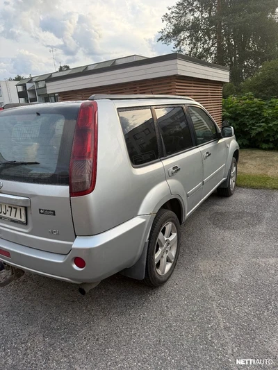 Nissan X-Trail 2007, kuva 4/4