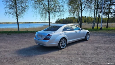 Mercedes-Benz S 2006, kuva 4/17
