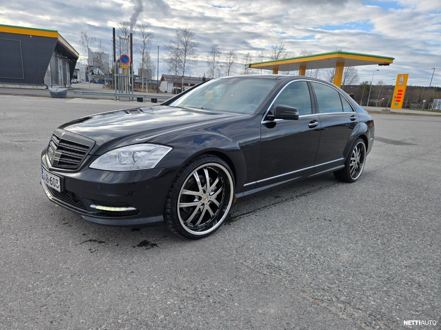Mercedes-Benz S