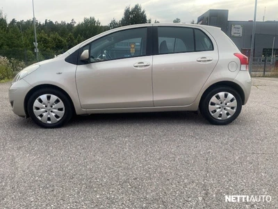 Toyota Yaris 2009, kuva 1/11