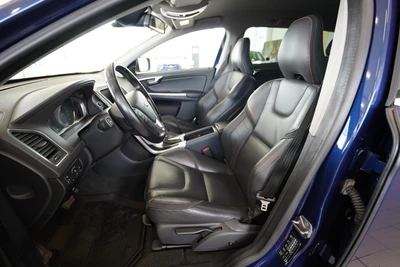 Volvo XC60 D4 Ocean Race Business aut 2015, photo 5/15