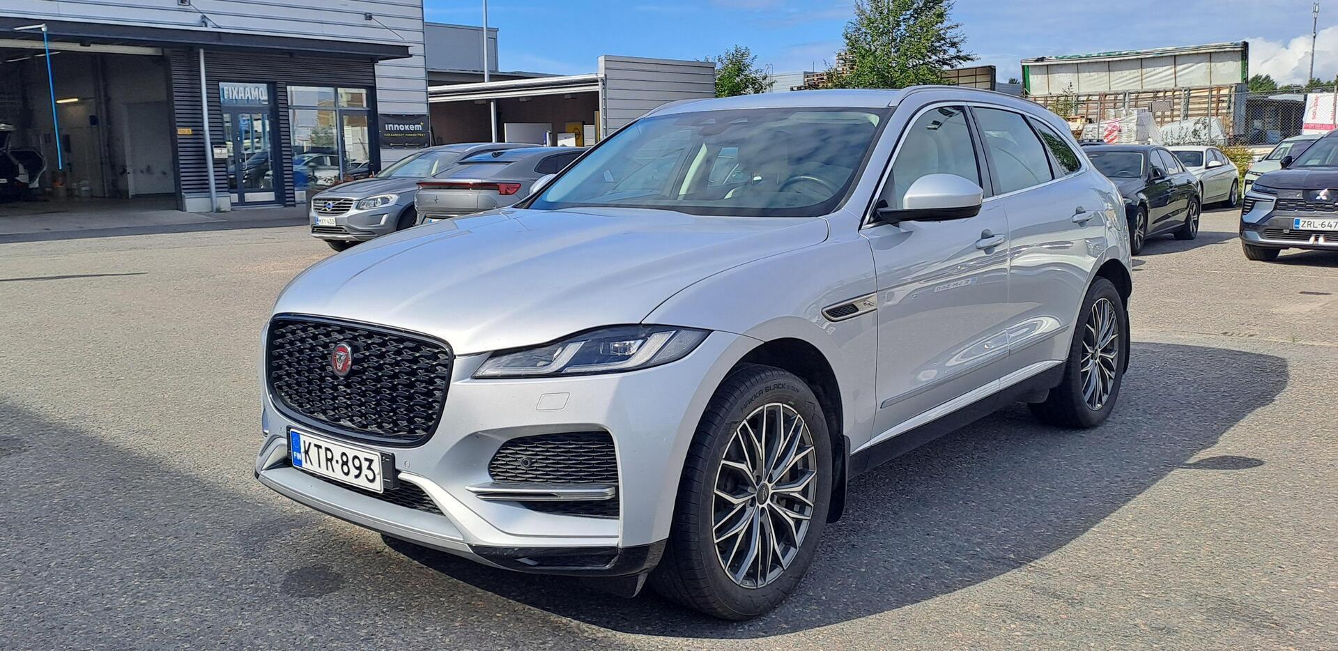 Jaguar F-Pace